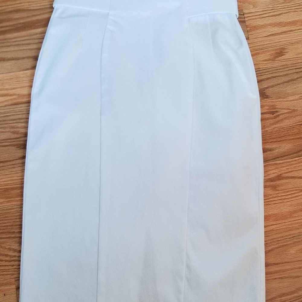 White pencil skirt